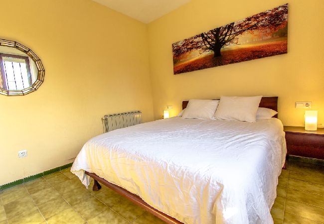 Villa à Santa Coloma de Farners - Abode unique sur la Costa Brava avec accès train à BCN. Villa à Santa Coloma de Farners - Abode unique sur la Costa Brava avec accès train à BCN.