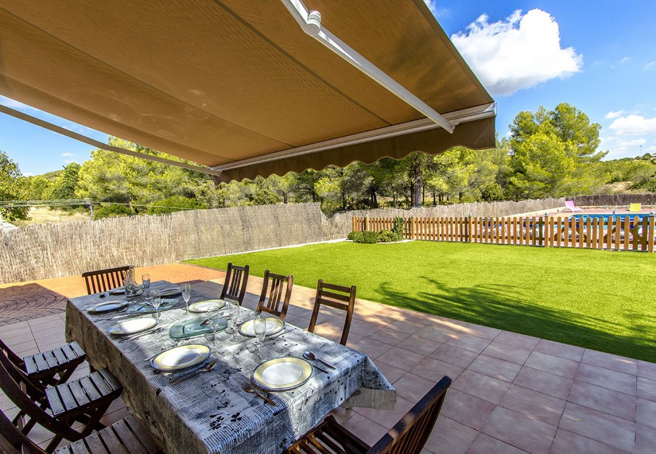 Villa à Roda de Barà -  Magie de la Costa Dorada à seulement 2km de la plage !