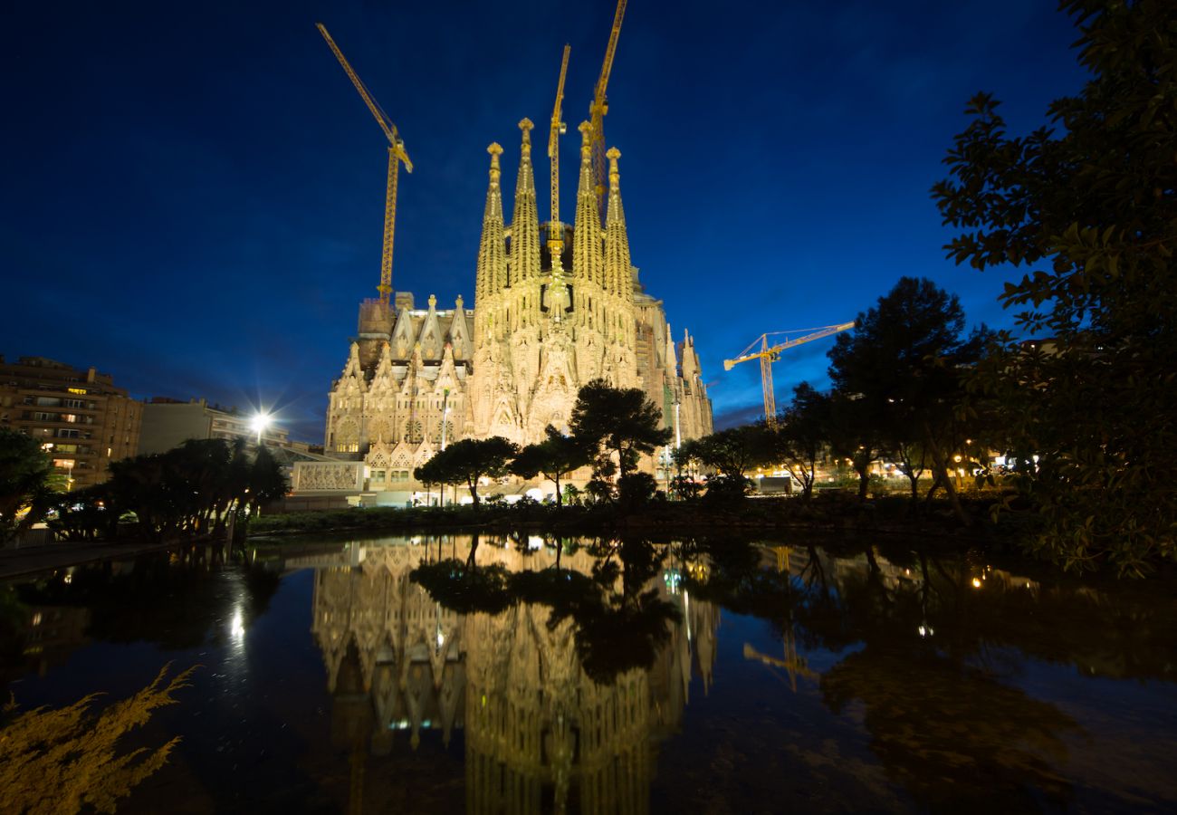 Villa à Pallejà - Majestueuse Villa et Vues à 30km de Barcelone ! 