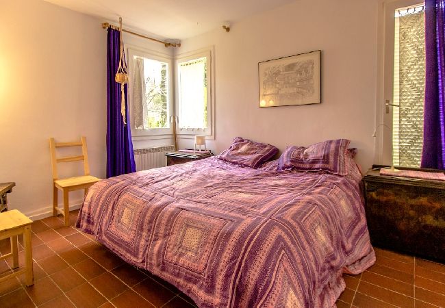 Villa à Vespella de Gaià - Charme rural sur une oliveraie de la Costa Dorada !  Villa à Vespella de Gaià - Charme rural sur une oliveraie de la Costa Dorada !