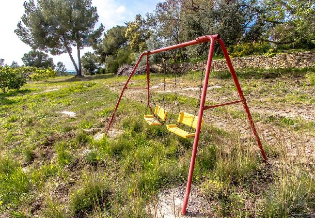 Villa à Vespella de Gaià - Charme rural sur une oliveraie de la Costa Dorada !  Villa à Vespella de Gaià - Charme rural sur une oliveraie de la Costa Dorada !