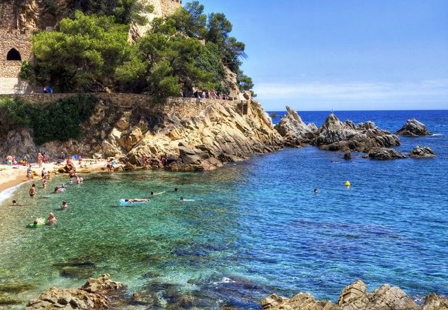 Villa à Vespella de Gaià - Charme rural sur une oliveraie de la Costa Dorada !  Villa à Vespella de Gaià - Charme rural sur une oliveraie de la Costa Dorada !