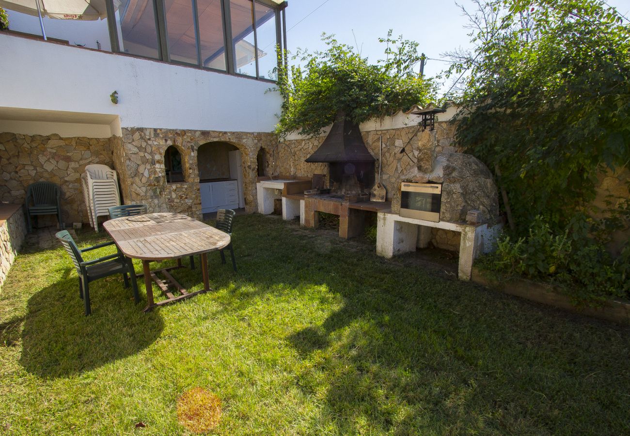 Villa à Sils -  Une oasis pour jusqu'à 26 invités amoureux de la nature!