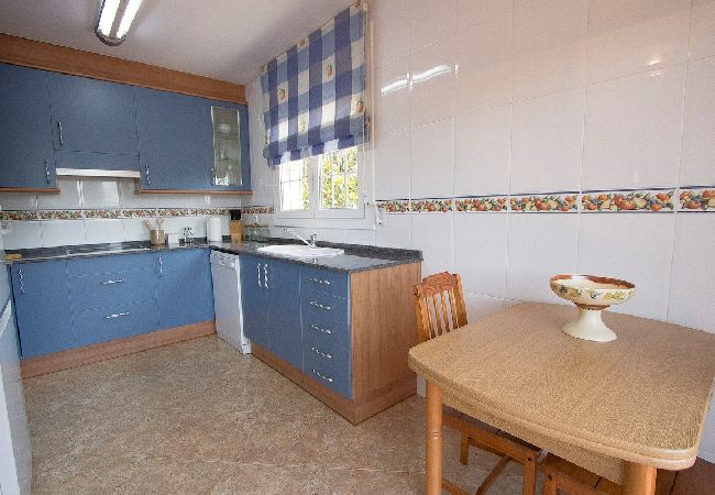 Villa à Torrelles de Llobregat - Nature/tranquillité à seulement 25km de Barcelone Villa à Torrelles de Llobregat - Nature/tranquillité à seulement 25km de Barcelone