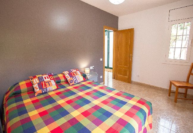 Villa à Torrelles de Llobregat - Nature/tranquillité à seulement 25km de Barcelone Villa à Torrelles de Llobregat - Nature/tranquillité à seulement 25km de Barcelone