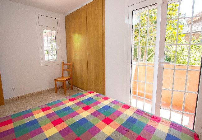 Villa à Torrelles de Llobregat - Nature/tranquillité à seulement 25km de Barcelone Villa à Torrelles de Llobregat - Nature/tranquillité à seulement 25km de Barcelone