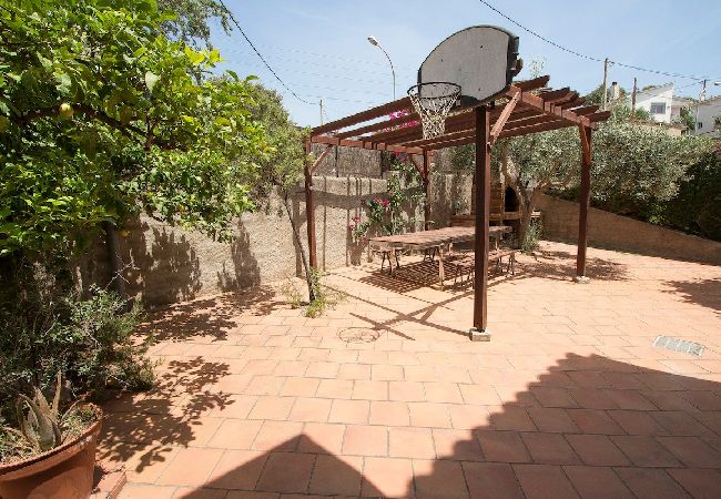 Villa à Torrelles de Llobregat - Nature/tranquillité à seulement 25km de Barcelone Villa à Torrelles de Llobregat - Nature/tranquillité à seulement 25km de Barcelone