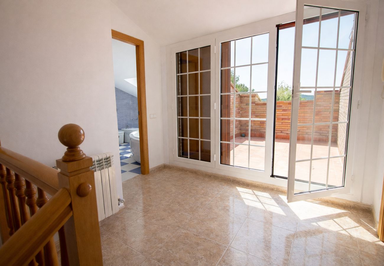 Villa à Torrelles de Llobregat - Nature/tranquillité à seulement 25km de Barcelone