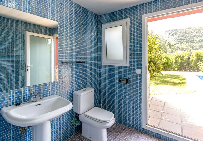 Villa à Torrelles de Llobregat -  Villa spacieuse et sublime à seulement 15km de Barcelone! Villa à Torrelles de Llobregat -  Villa spacieuse et sublime à seulement 15km de Barcelone!