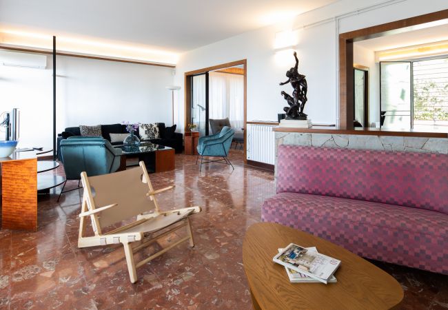 Villa à Mataró - Détente en bord de mer pour 16 personnes - à 40 km de Barcelone !