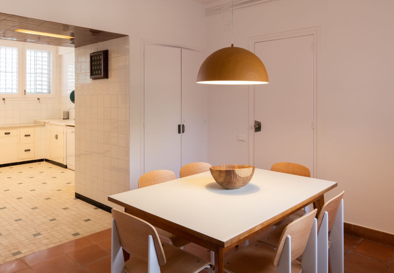 Villa à Mataró - Détente en bord de mer pour 16 personnes - à 40 km de Barcelone !