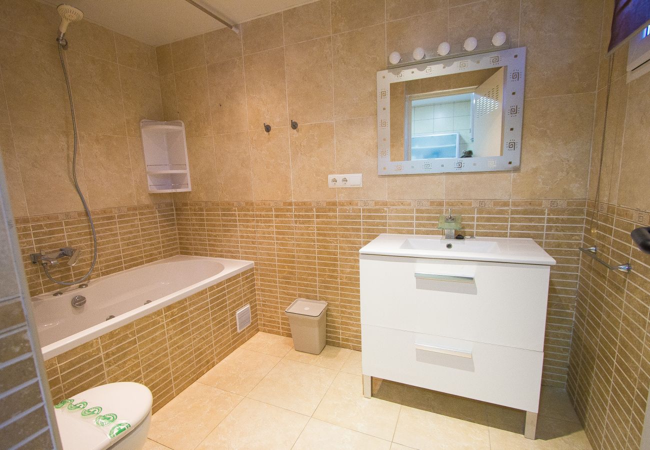 Villa à Calafell -  Vues sur la mer, à pied de la plage + suite pour invités/ado/MIL !