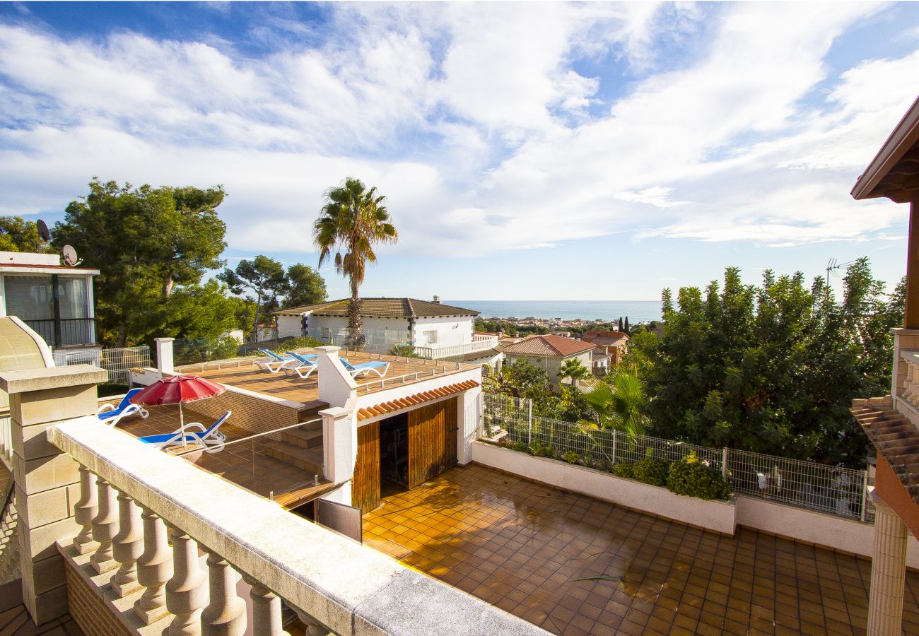 Villa à Calafell -  Vues sur la mer, à pied de la plage + suite pour invités/ado/MIL !