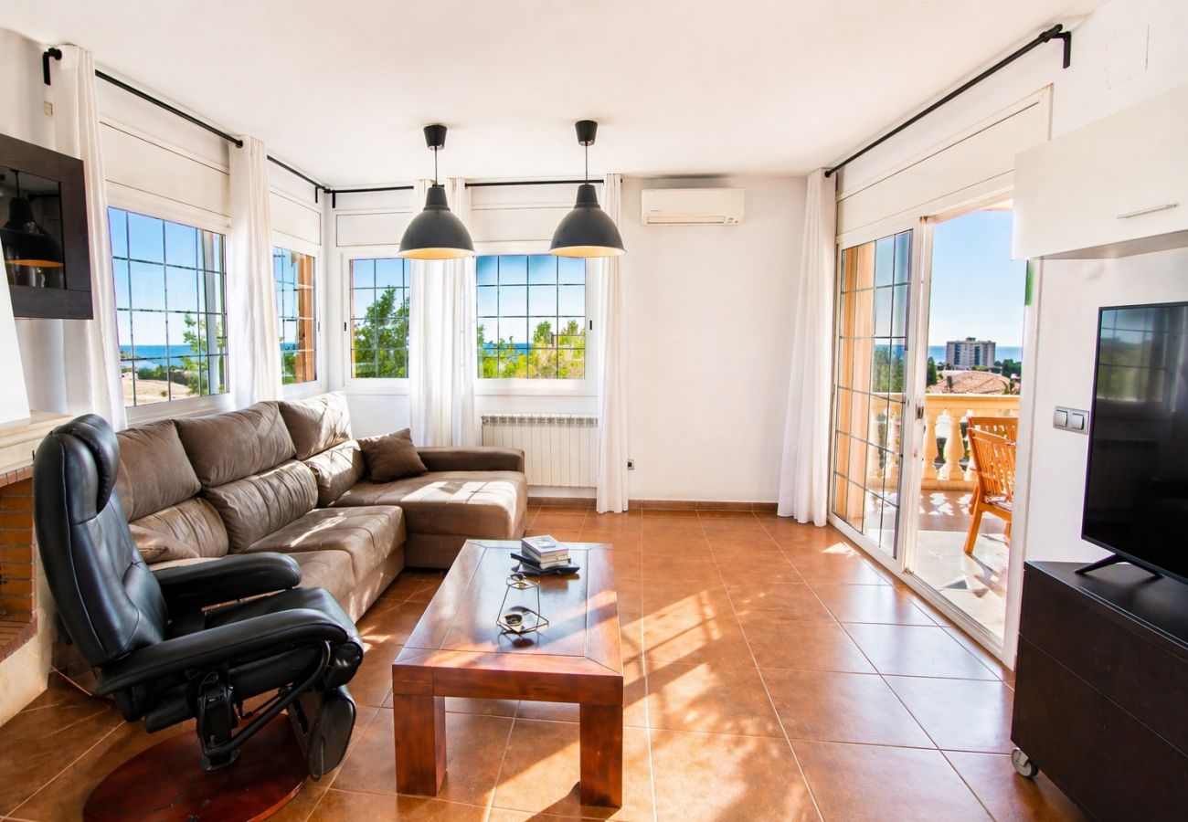 Villa à Calafell -  Vues sur la mer, à pied de la plage + suite pour invités/ado/MIL !