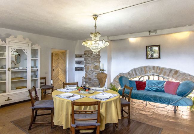 Villa à Vila-Rodona - Convent 18ème siècle converti à couper le souffle ! Villa à Vila-Rodona - Convent 18ème siècle converti à couper le souffle !