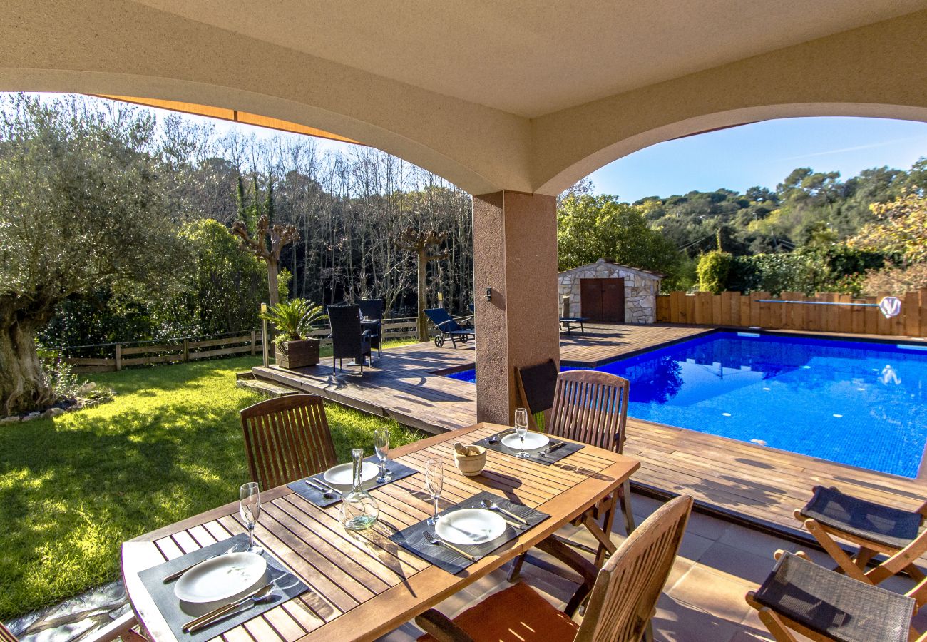 Villa à Sant Celoni -  Sanctuaire méditerranéen avec piscine & JACUZZI