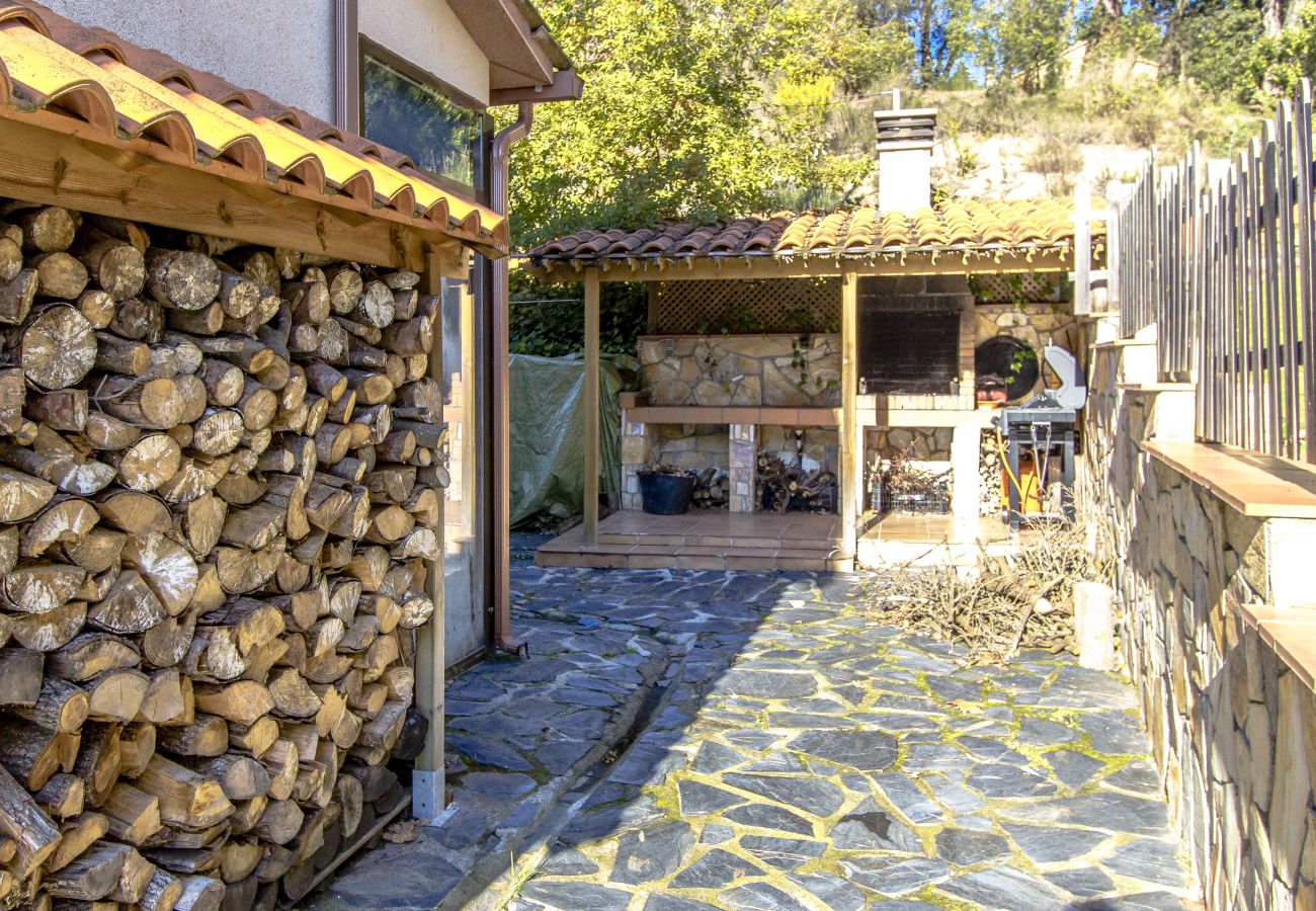 Villa à Sant Celoni -  Sanctuaire méditerranéen avec piscine & JACUZZI