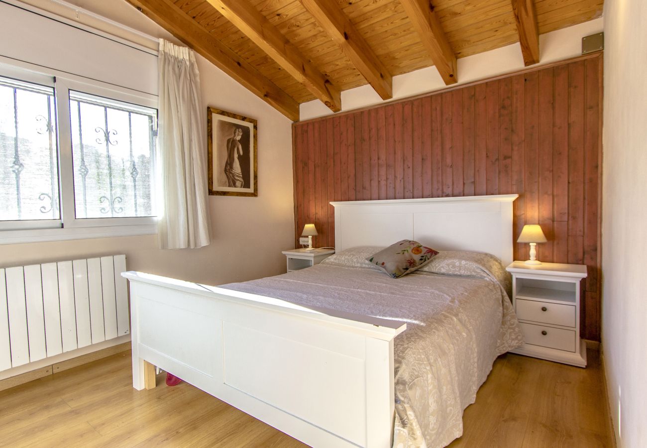 Villa à Sant Celoni -  Sanctuaire méditerranéen avec piscine & JACUZZI