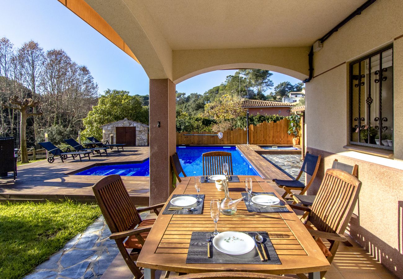 Villa à Sant Celoni -  Sanctuaire méditerranéen avec piscine & JACUZZI
