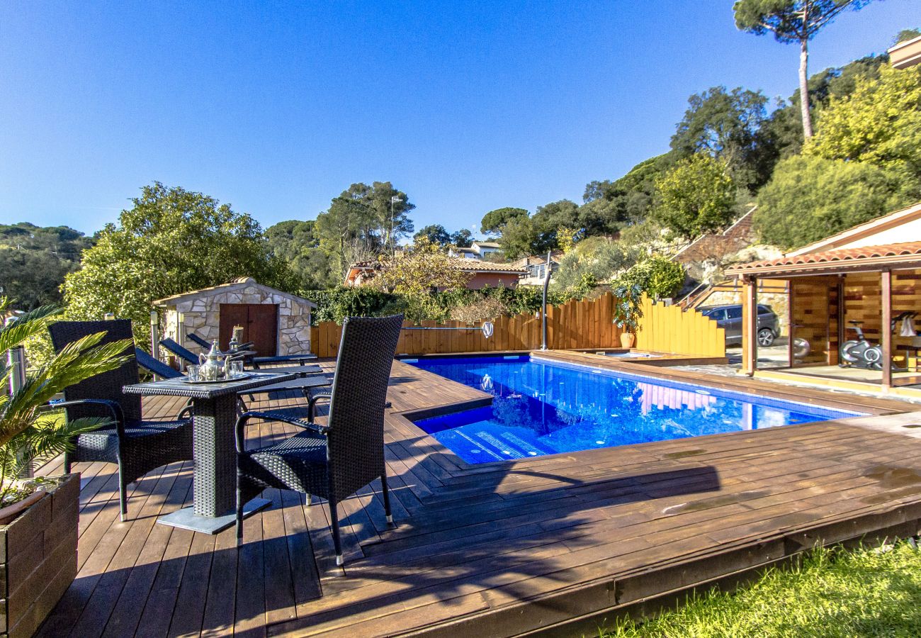 Villa à Sant Celoni -  Sanctuaire méditerranéen avec piscine & JACUZZI