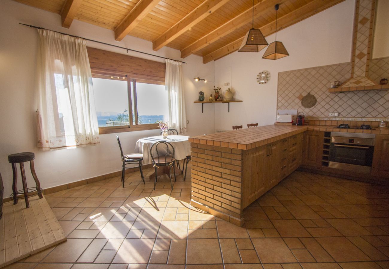 Villa à Sant Pau d’Ordal - Piscines intérieure/extérieure, sauna, salle sport 