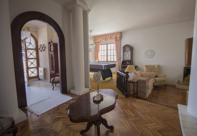 Villa à Alcover - Superbe Villa à quelques pas du village ! Villa à Alcover - Superbe Villa à quelques pas du village !