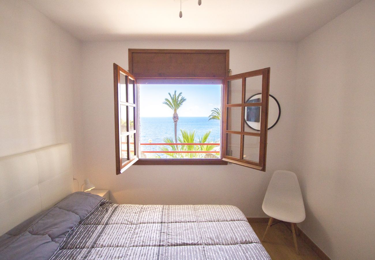 Villa à Ametlla de Mar - Beachfront villa in Atmetlla de Mar