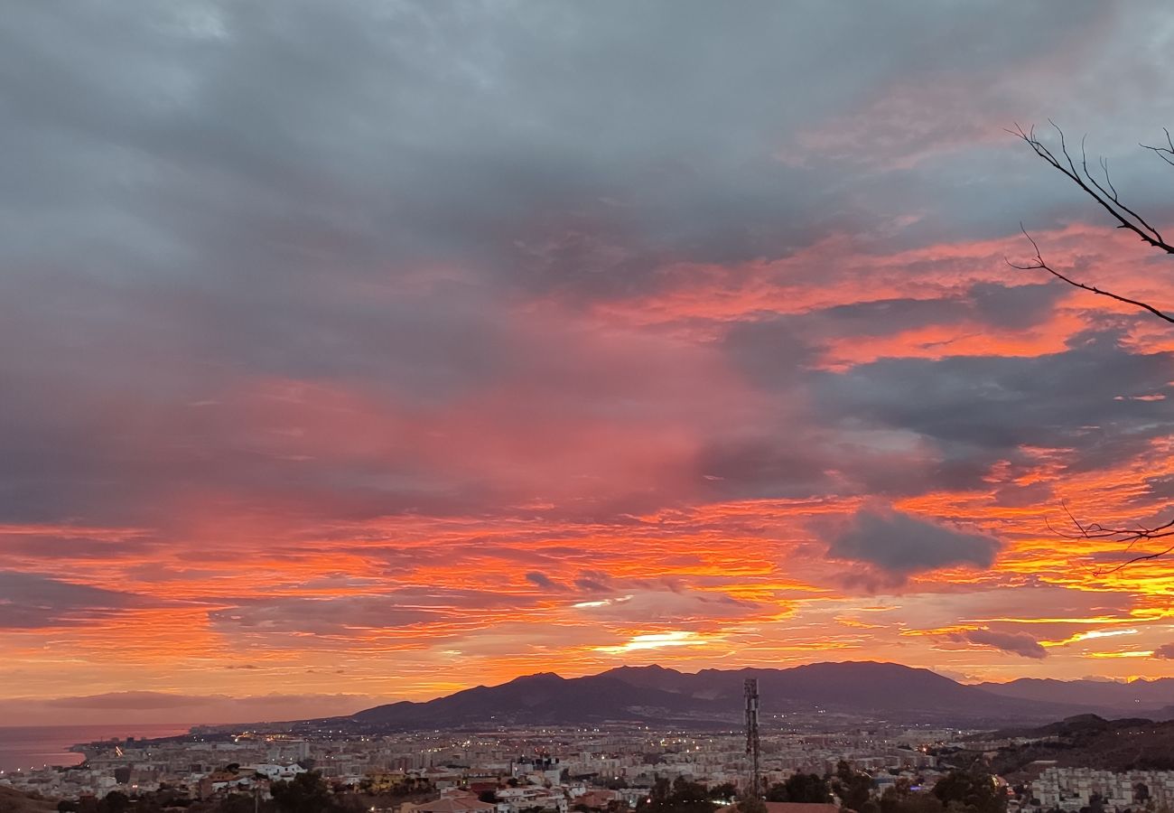 Villa à Malaga - À moins de 4 km de la plage et du centre de Malaga