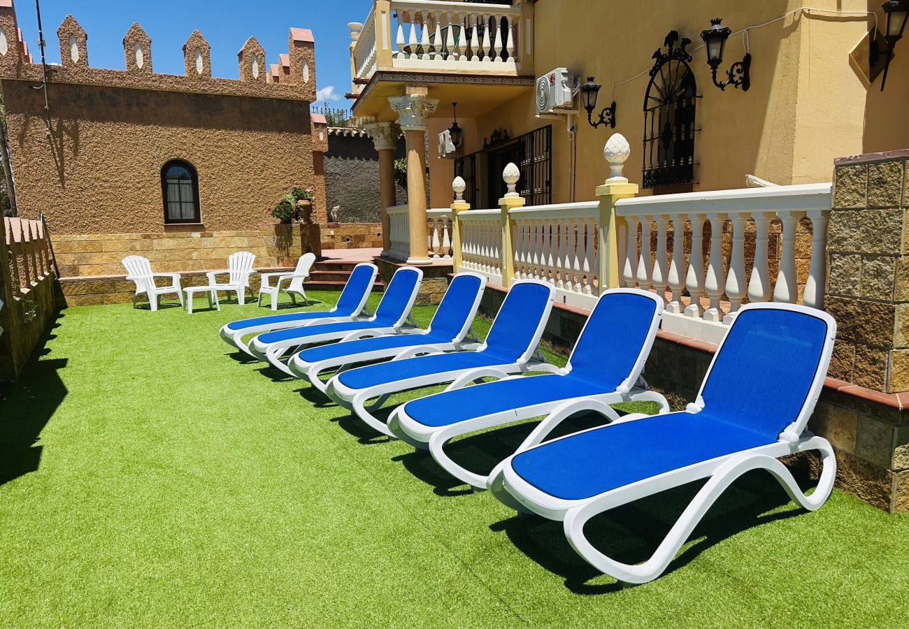 Villa à Malaga - À moins de 4 km de la plage et du centre de Malaga