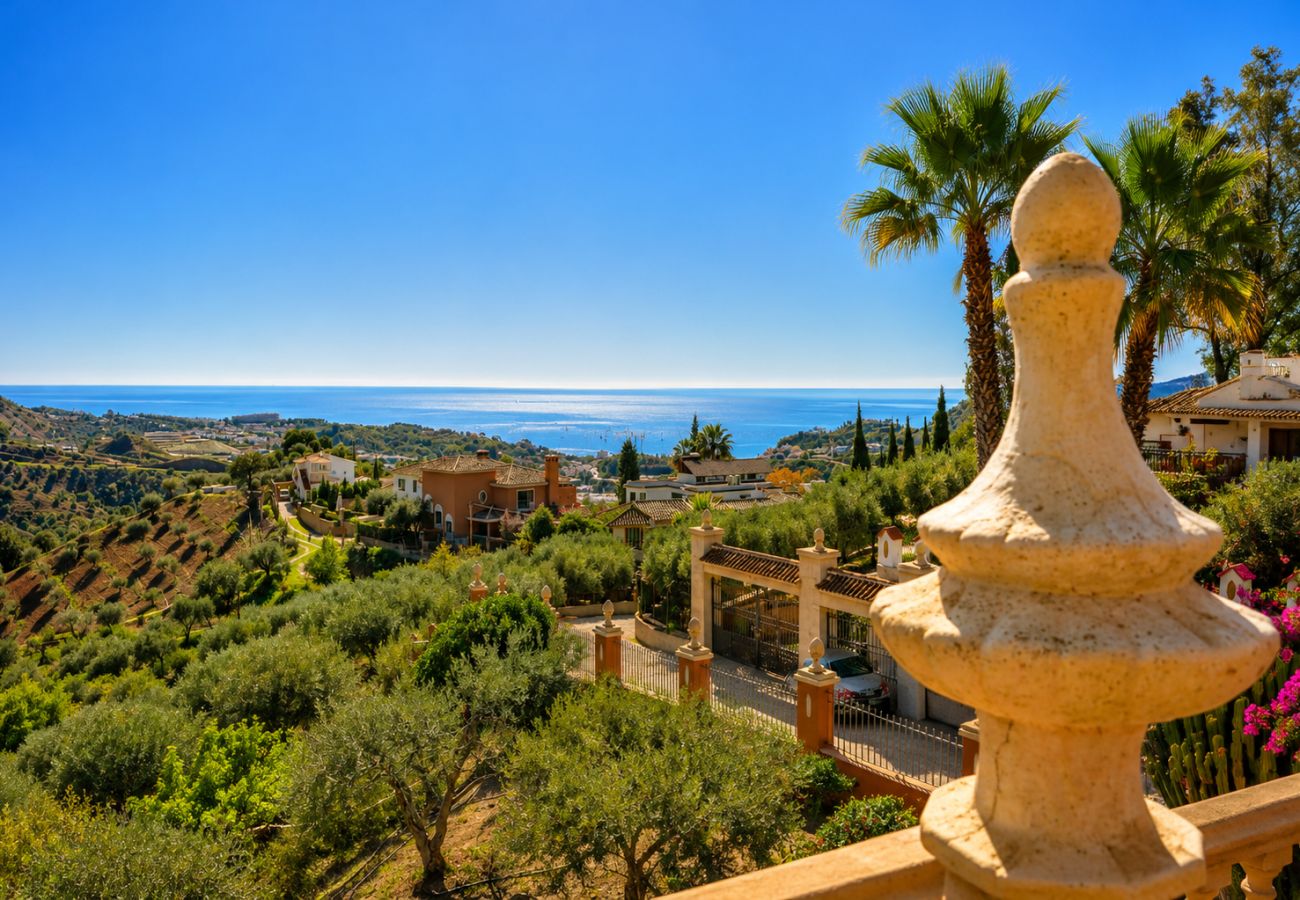 Villa à Malaga - À moins de 4 km de la plage et du centre de Malaga