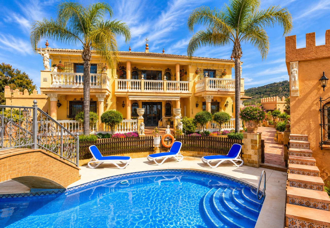 Villa à Malaga - À moins de 4 km de la plage et du centre de Malaga