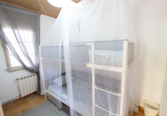 Villa à maçanet de la selva - 2 demeures privées dans une magnifique villa ! Villa à maçanet de la selva - 2 demeures privées dans une magnifique villa !