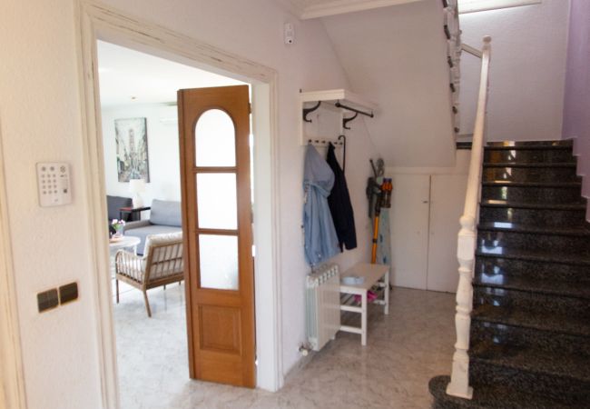 Villa à maçanet de la selva - 2 demeures privées dans une magnifique villa ! Villa à maçanet de la selva - 2 demeures privées dans une magnifique villa !