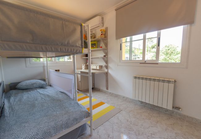 Villa à maçanet de la selva - 2 demeures privées dans une magnifique villa ! Villa à maçanet de la selva - 2 demeures privées dans une magnifique villa !