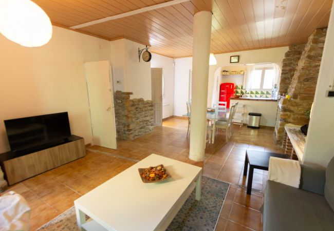 Villa à maçanet de la selva - 2 demeures privées dans une magnifique villa ! Villa à maçanet de la selva - 2 demeures privées dans une magnifique villa !