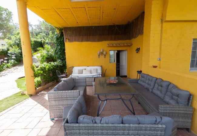 Villa à maçanet de la selva - 2 demeures privées dans une magnifique villa ! Villa à maçanet de la selva - 2 demeures privées dans une magnifique villa !