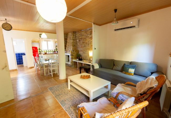 Villa à maçanet de la selva - 2 demeures privées dans une magnifique villa ! Villa à maçanet de la selva - 2 demeures privées dans une magnifique villa !