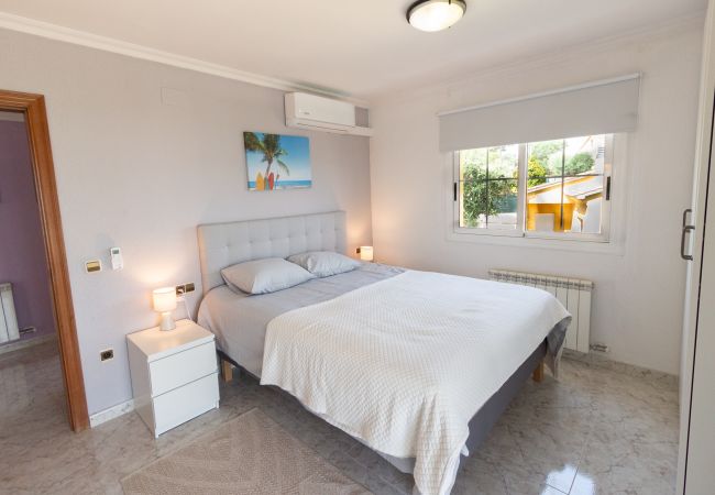 Villa à maçanet de la selva - 2 demeures privées dans une magnifique villa ! Villa à maçanet de la selva - 2 demeures privées dans une magnifique villa !