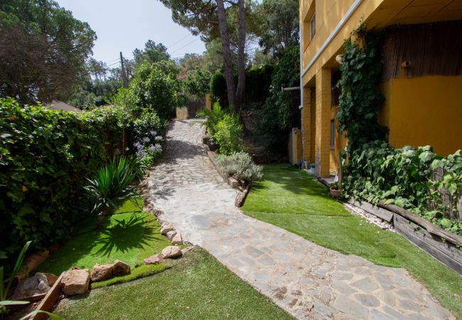 Villa à maçanet de la selva - 2 demeures privées dans une magnifique villa ! Villa à maçanet de la selva - 2 demeures privées dans une magnifique villa !