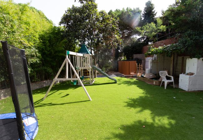 Villa à maçanet de la selva - 2 demeures privées dans une magnifique villa ! Villa à maçanet de la selva - 2 demeures privées dans une magnifique villa !