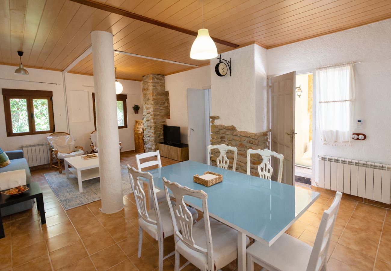 Villa à maçanet de la selva - 2 demeures privées dans une magnifique villa !