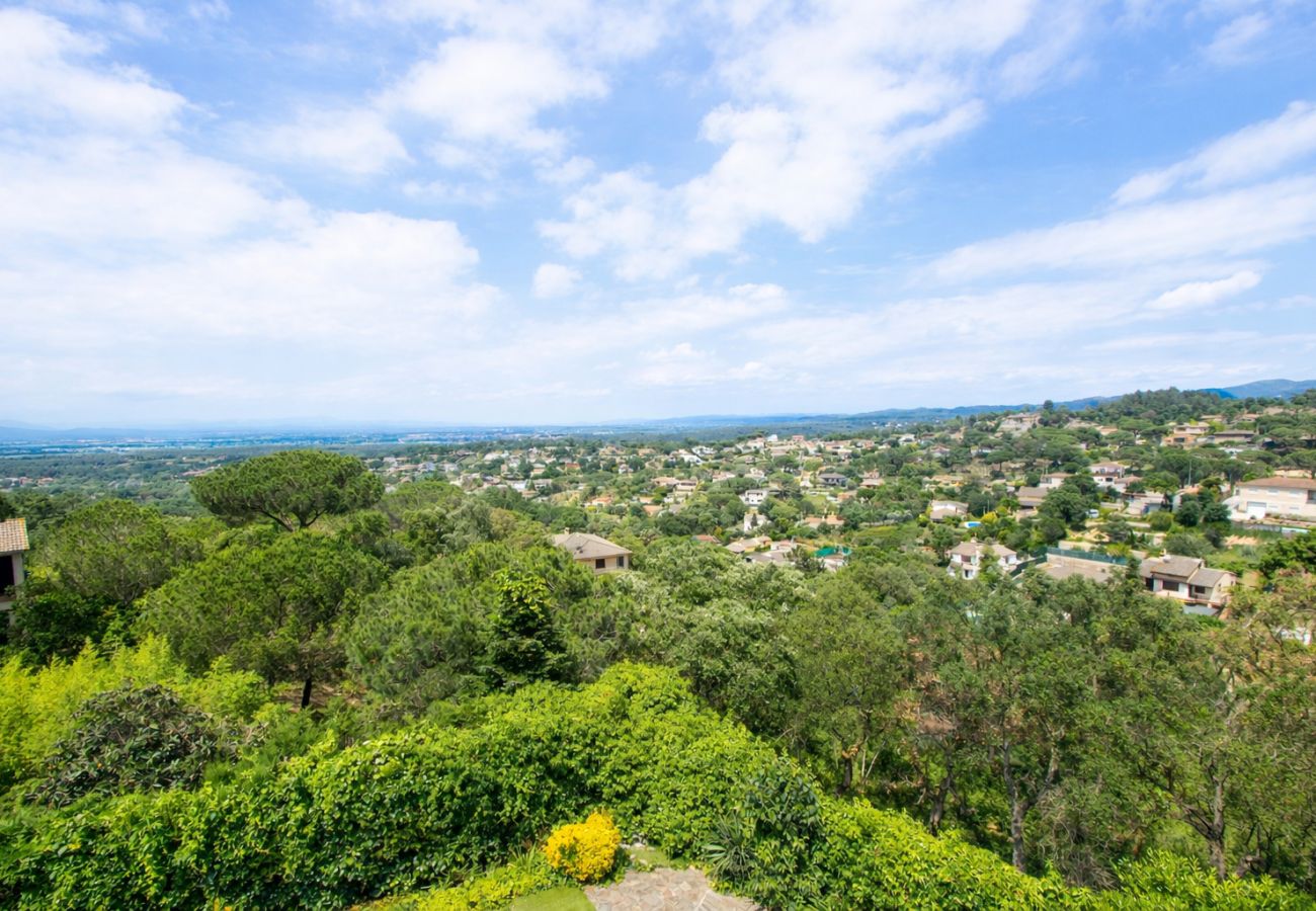 Villa à maçanet de la selva - 2 demeures privées dans une magnifique villa !