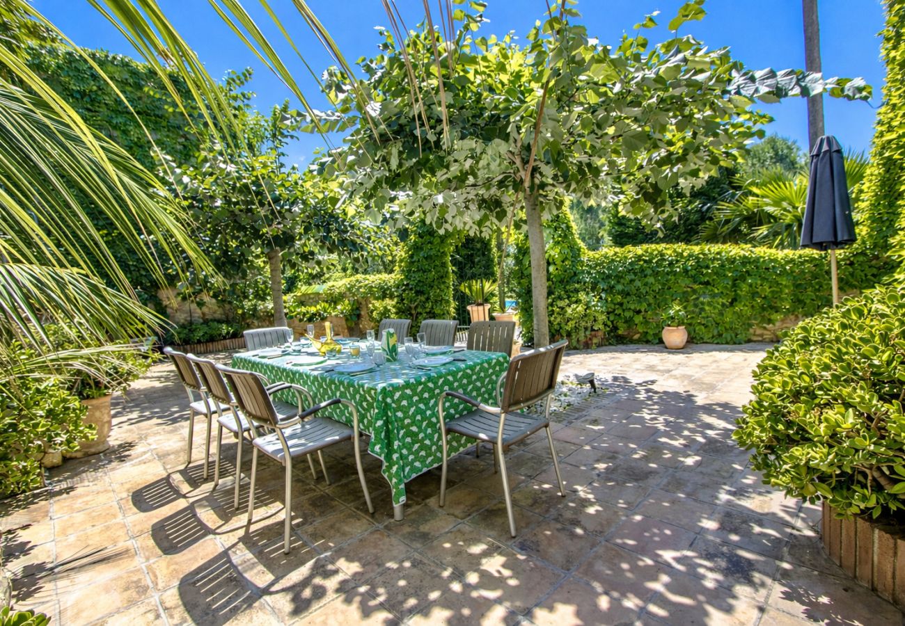 Villa à Santa Oliva - Historique majestueux pour 32 personnes, plage 10km