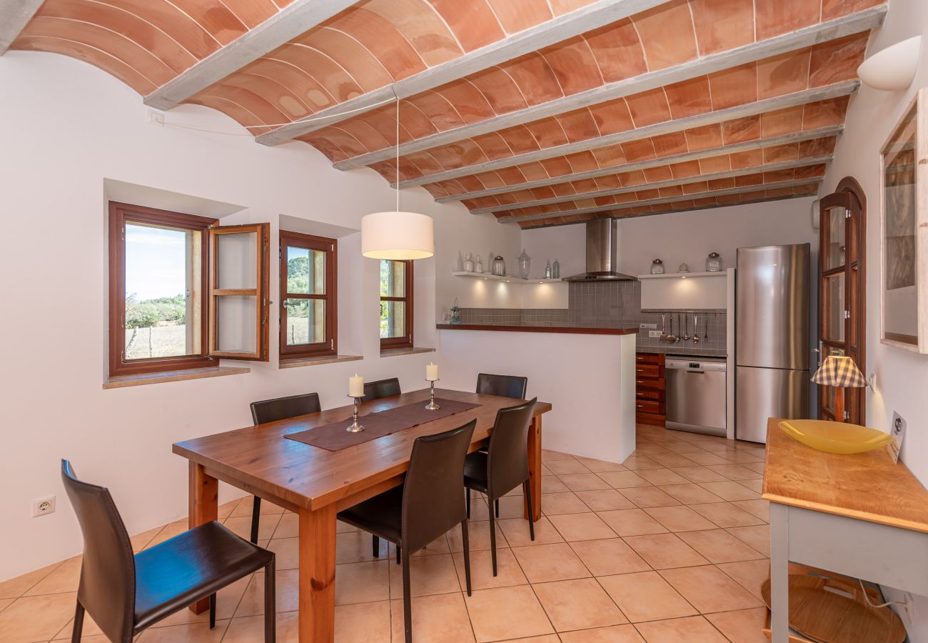 Villa à Arta - Magnifique escapade pour 6 personnes, plage à 9km