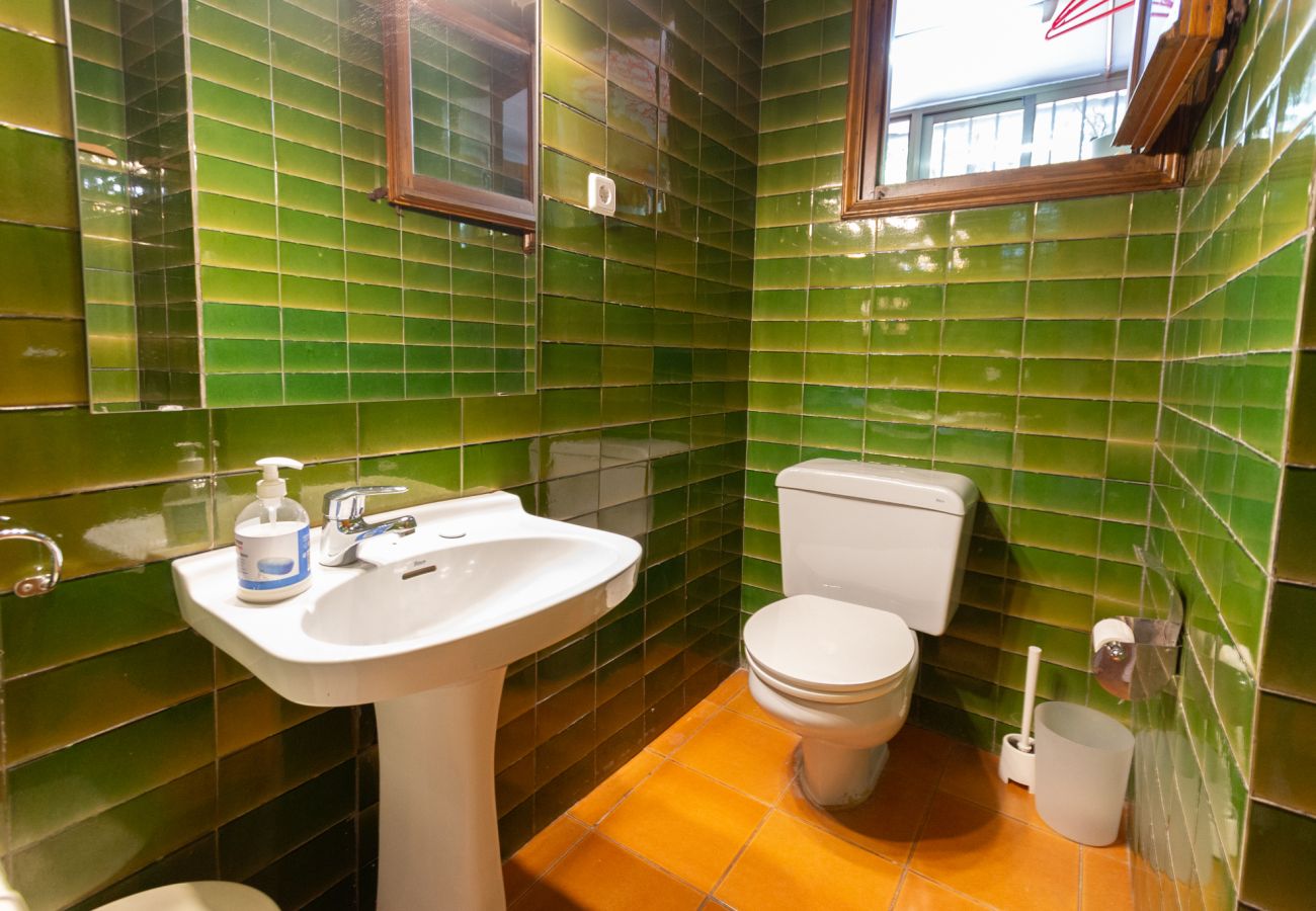 Villa à Cervelló - Escapade rurale avec piscine, à 26 km de BCN