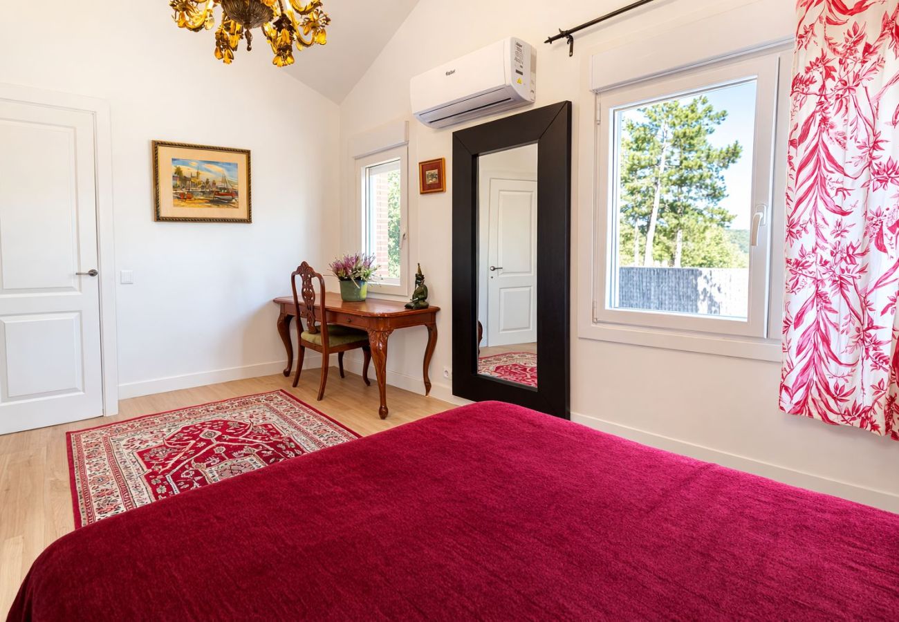 Villa à Llinars del Vallès - Villa piscine près de Barcelone • Commerces à pied