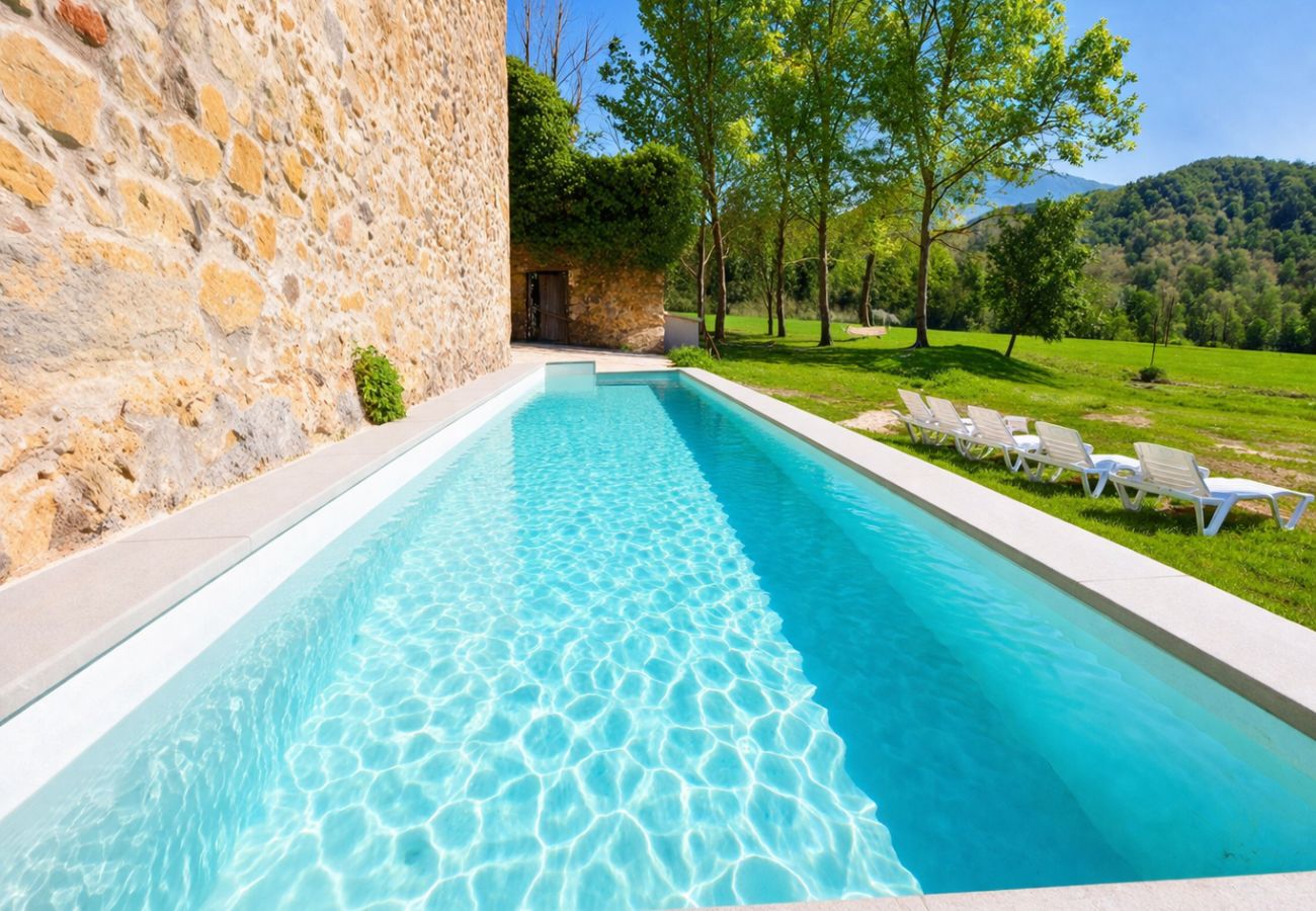 Villa à Sant Feliu de Pallerols - Délices champêtres entre Gérone et la France