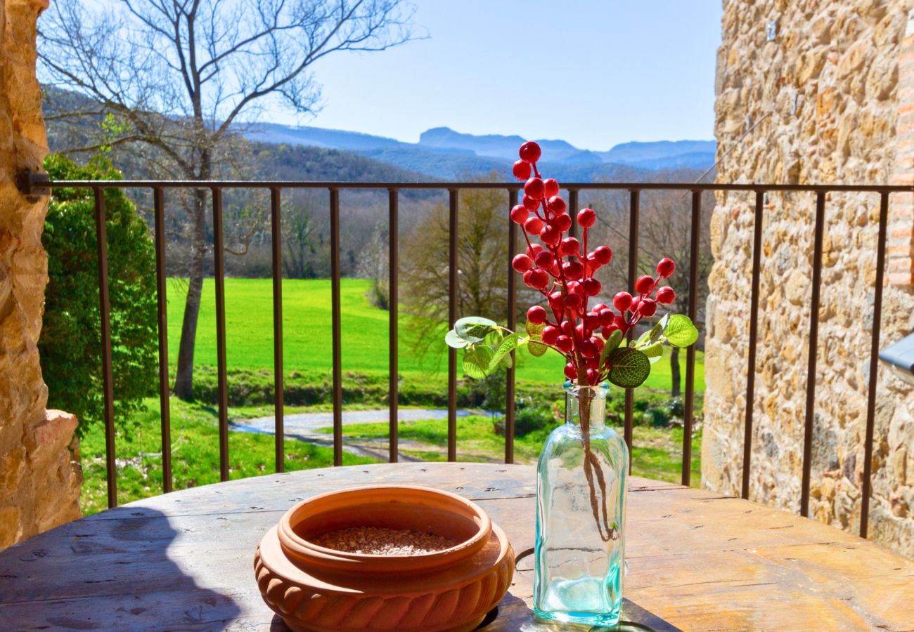 Villa à Sant Feliu de Pallerols - Délices champêtres entre Gérone et la France