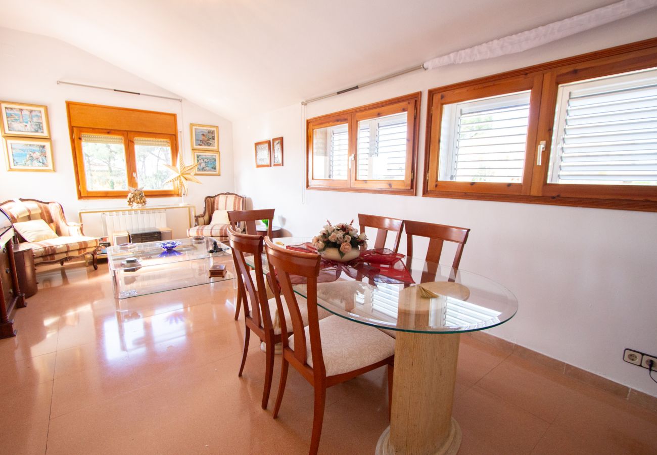 Villa à Sils - Villa relax avec piscine privée près de la Costa Brava