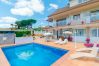 Villa à Sils - Villa relax avec piscine privée près de la Costa Brava